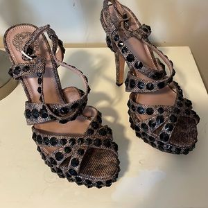 Vince Comuto heels